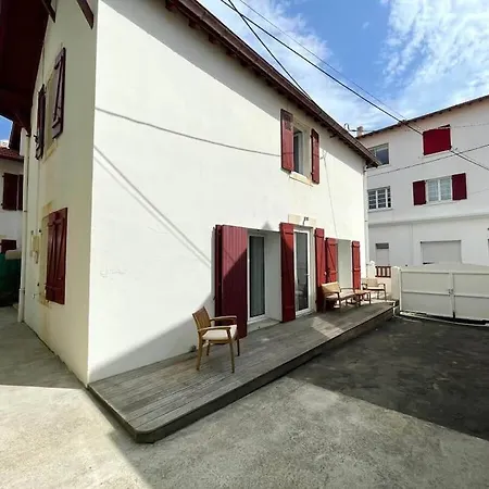 Maison Spacieuse Terrasse Ensoleillée Proche Océan Biarritz