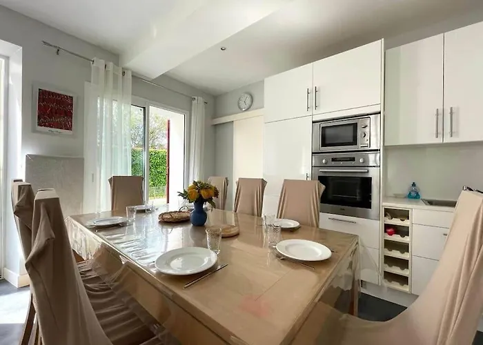 Maison Spacieuse Terrasse Ensoleillee Proche Ocean Willa