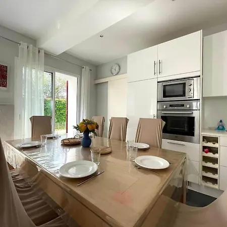 Maison Spacieuse Terrasse Ensoleillee Proche Ocean Βίλα